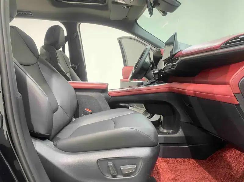2024 Grevia Intelligent Hybrid Dual Engine 2.5L AWD Premium PLUS Edition — миниатюра 18