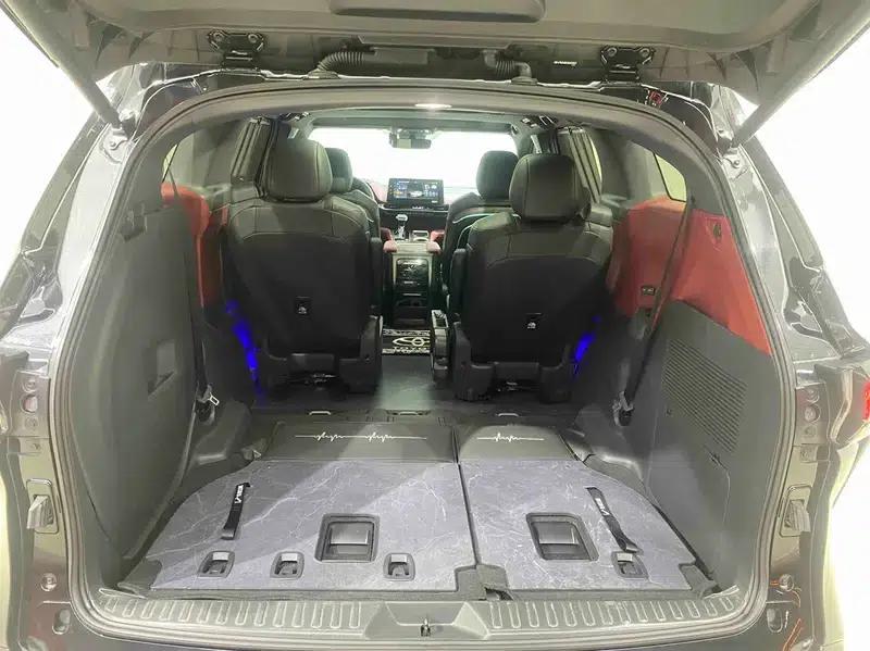 2024 Grevia Intelligent Hybrid Dual Engine 2.5L AWD Premium PLUS Edition — миниатюра 22