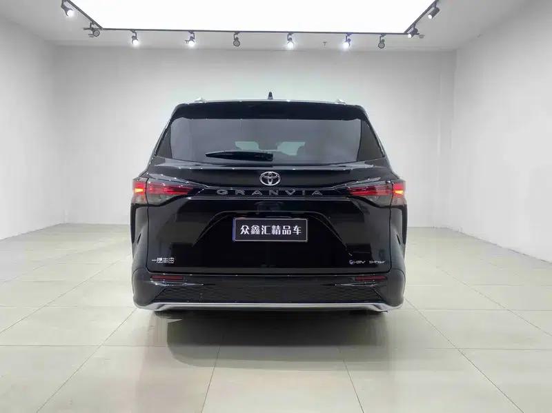2024 Grevia Intelligent Hybrid Dual Engine 2.5L AWD Premium PLUS Edition — миниатюра 5