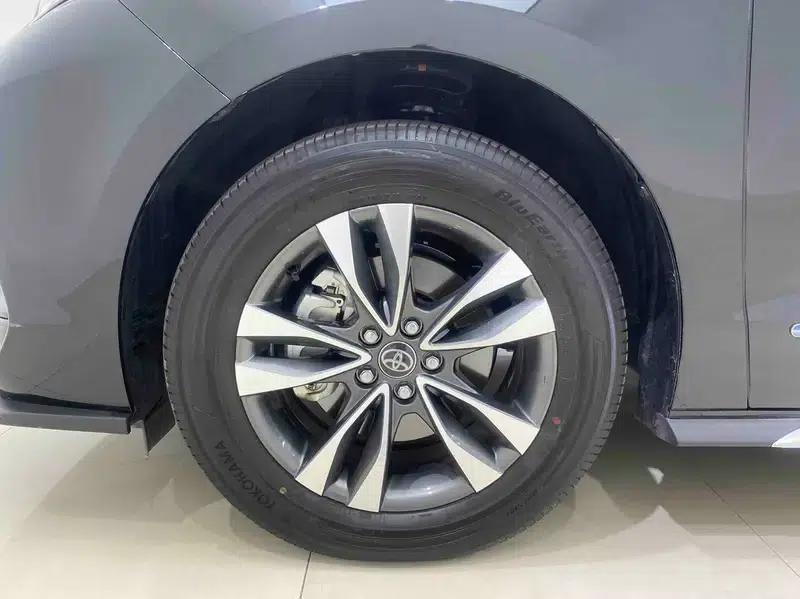 2024 Grevia Intelligent Hybrid Dual Engine 2.5L AWD Premium PLUS Edition — миниатюра 7