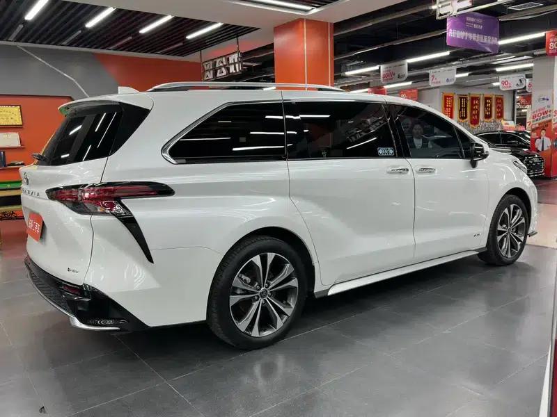 2024 Grevia Intelligent Hybrid Dual Engine 2.5L Two-Wheel Drive Premium PLUS Edition — миниатюра 6