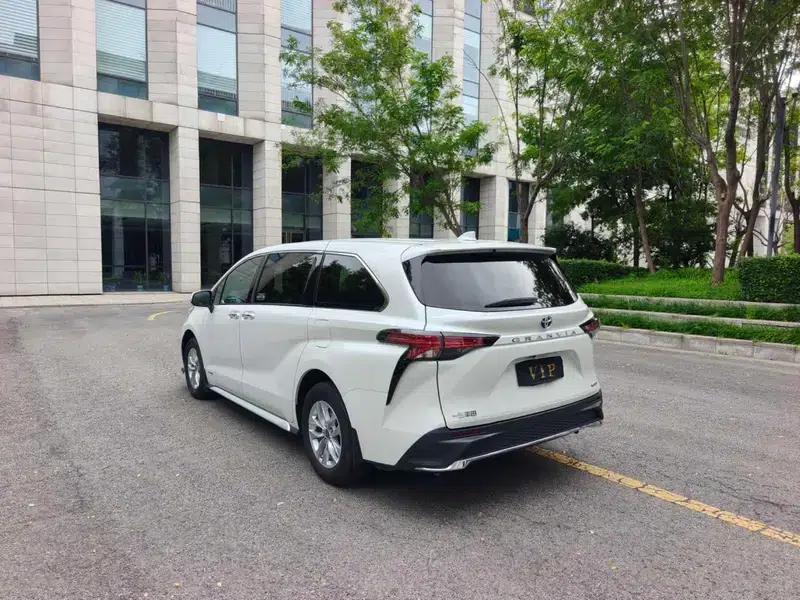 2023 Grevia Intelligent Hybrid Dual Engine 2.5L Comfort Edition — миниатюра 4