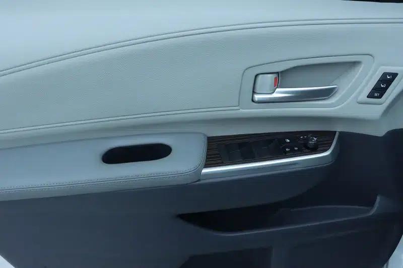 2023 Grevia Intelligent Hybrid Dual Engine 2.5L Premium PLUS — миниатюра 22