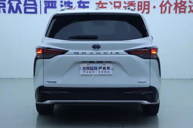 2023 Grevia Intelligent Hybrid Dual Engine 2.5L Premium PLUS — миниатюра 5