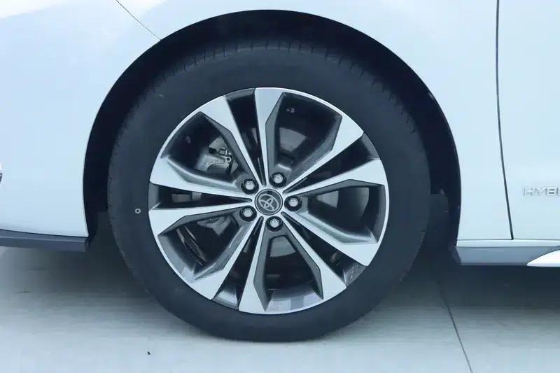 2023 Grevia Intelligent Hybrid Dual Engine 2.5L Premium PLUS — миниатюра 10