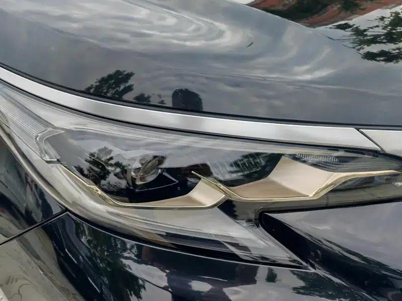 2023 Grevia Intelligent Hybrid Dual Engine 2.5L Premium PLUS — миниатюра 16