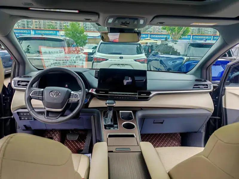 2023 Grevia Intelligent Hybrid Dual Engine 2.5L Premium PLUS — миниатюра 22