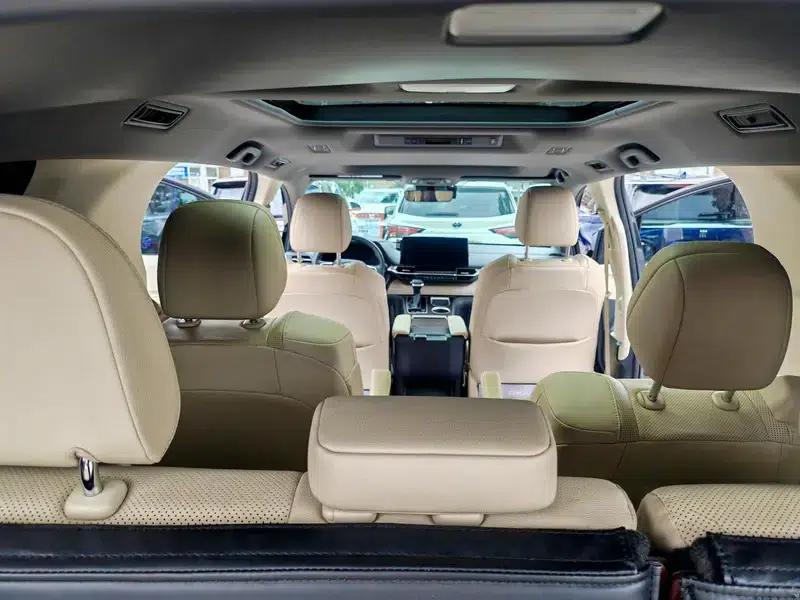2023 Grevia Intelligent Hybrid Dual Engine 2.5L Premium PLUS — миниатюра 27