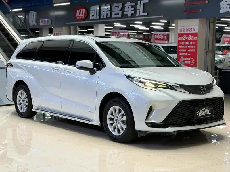 2024 Grevia Intelligent Hybrid Dual Engine 2.5L Two-Wheel Drive Comfort Edition — миниатюра 3