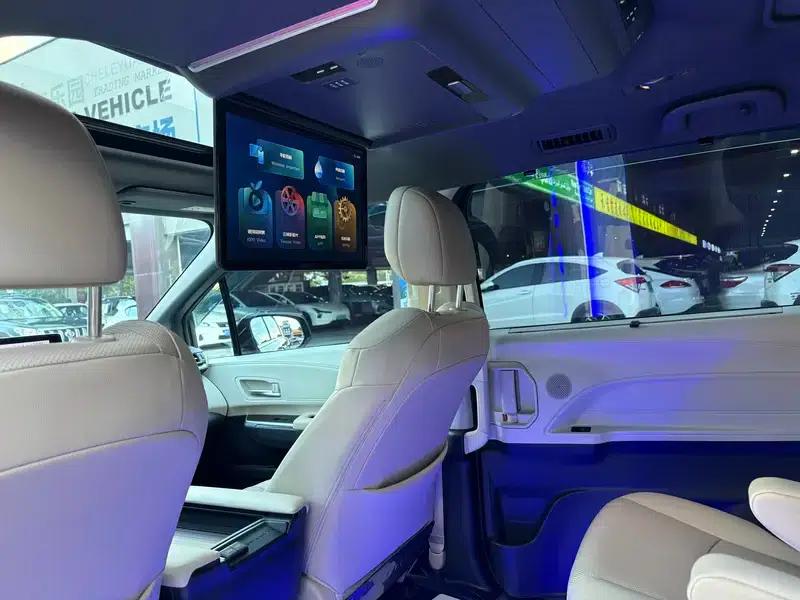 2023 Grevia Intelligent Hybrid Dual Engine 2.5L Premium PLUS — миниатюра 17