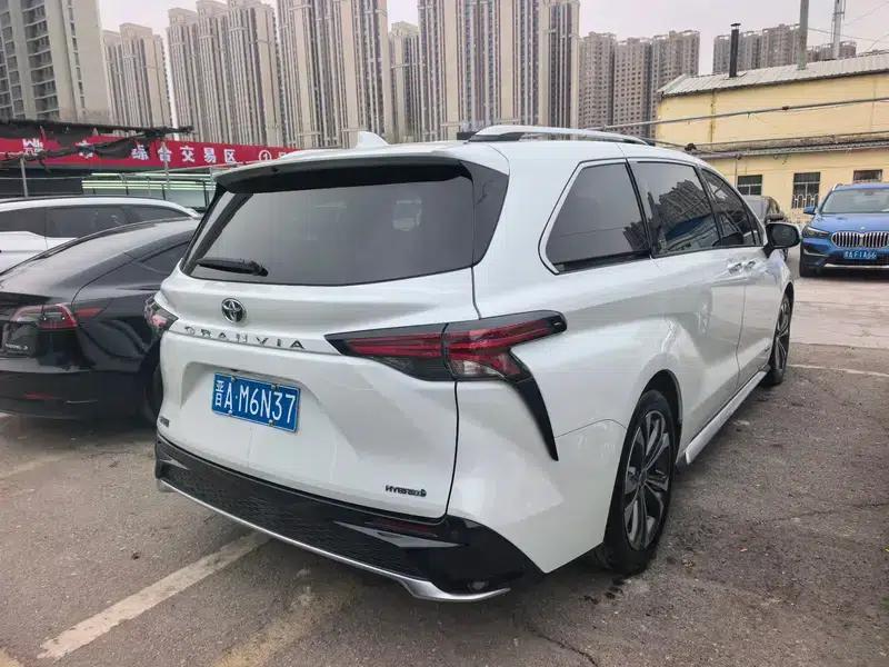 2023 Grevia Intelligent Hybrid Dual Engine 2.5L Premium VIP — миниатюра 4
