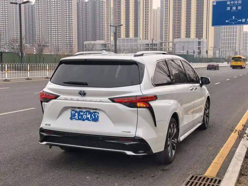 2023 Grevia Intelligent Hybrid Dual Engine 2.5L Premium VIP — миниатюра 5