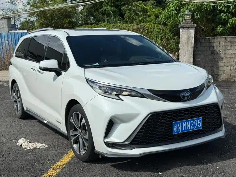 2022 Grevia 2.5L Hybrid Flagship Edition — миниатюра 3