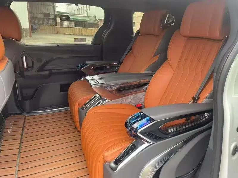 2022 Grevia 2.5L Hybrid Flagship Edition — миниатюра 9