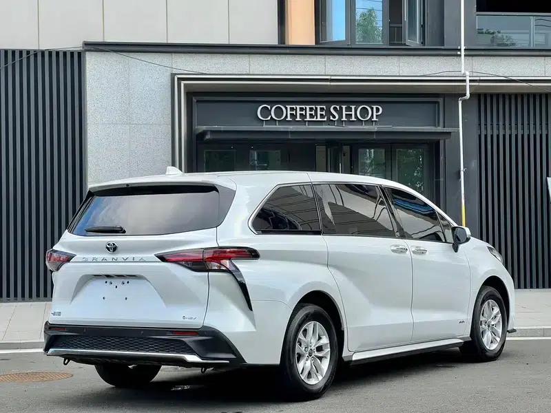 2024 Grevia Intelligent Hybrid Dual Engine 2.5L Two-Wheel Drive Comfort Edition — миниатюра 7