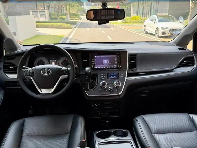 2015 Grevia 3.5L Automatic Rear-Wheel Drive 7-Seater (Parallel Import) — миниатюра 15