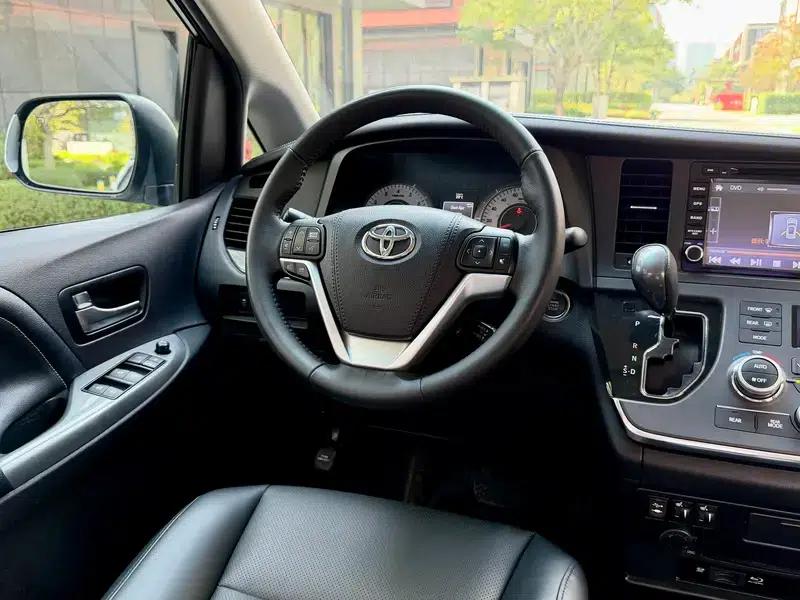 2015 Grevia 3.5L Automatic Rear-Wheel Drive 7-Seater (Parallel Import) — миниатюра 20