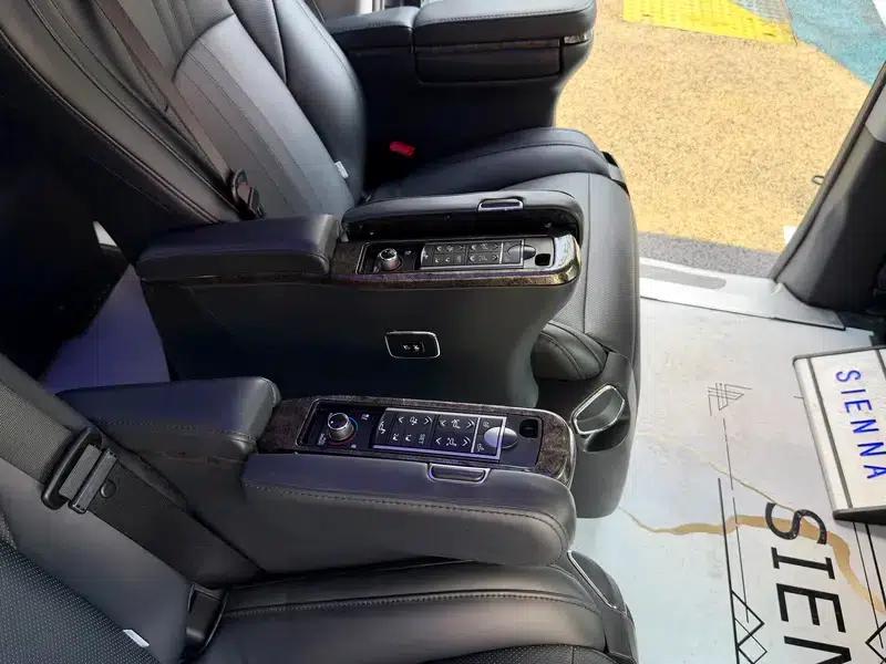 2015 Grevia 3.5L Automatic Rear-Wheel Drive 7-Seater (Parallel Import) — миниатюра 30