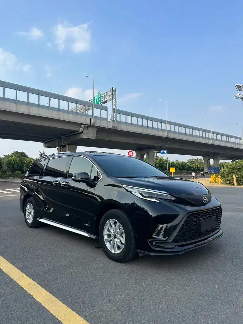 2023 Grevia Intelligent Hybrid Dual Engine 2.5L Comfort Edition — миниатюра 3