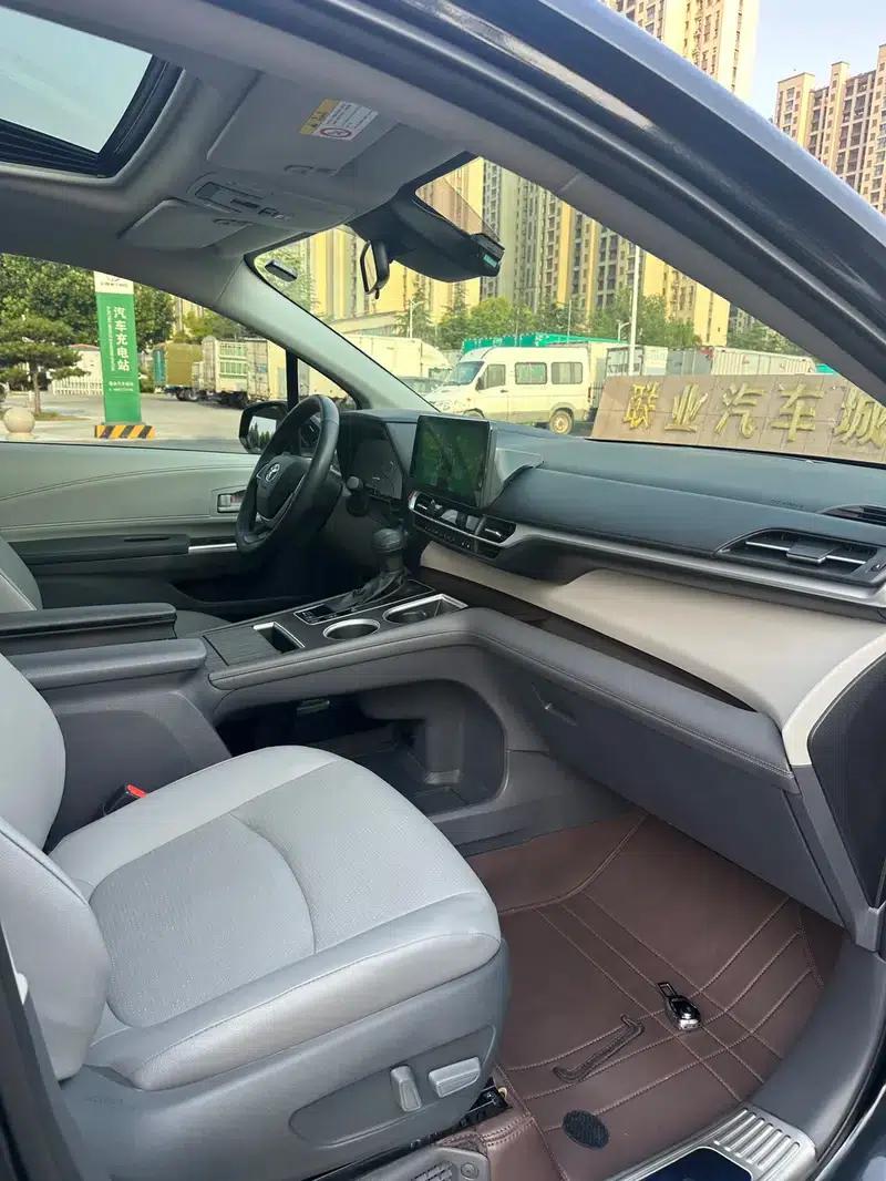 2023 Grevia Intelligent Hybrid Dual Engine 2.5L Comfort Edition — миниатюра 9