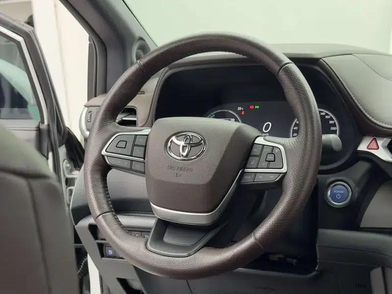 2022 Grevia 2.5L Hybrid Flagship Edition — миниатюра 16