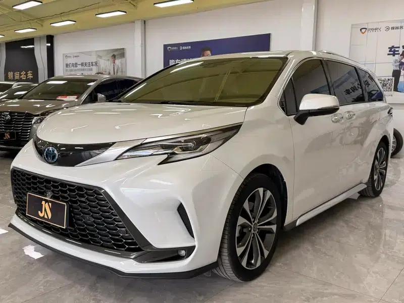 2023 Grevia Intelligent Hybrid Dual Engine 2.5L Premium PLUS — миниатюра 1