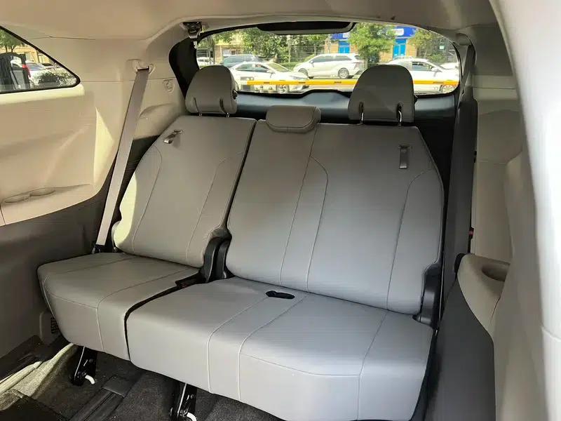 2024 Grevia Intelligent Hybrid Dual Engine 2.5L Two-Wheel Drive Comfort Edition — миниатюра 15