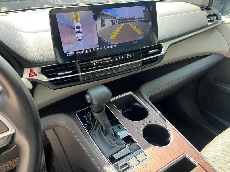 2024 Grevia Intelligent Hybrid Dual Engine 2.5L Two-Wheel Drive Comfort Edition — миниатюра 10