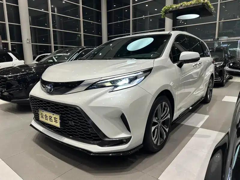 2022 Grevia 2.5L Hybrid Flagship Edition — миниатюра 1