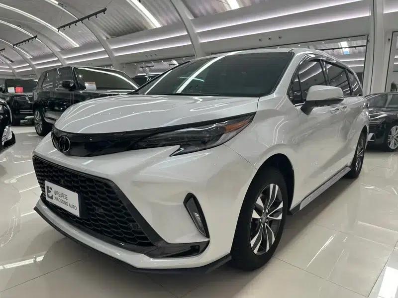 2024 Grevia Intelligent Hybrid Dual Engine 2.5L AWD Premium PLUS Edition — миниатюра 1
