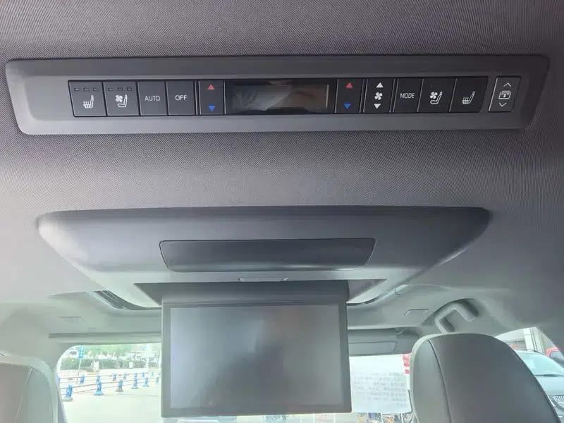 2023 Grevia Intelligent Hybrid Dual Engine 2.5L Flagship VIP — миниатюра 11
