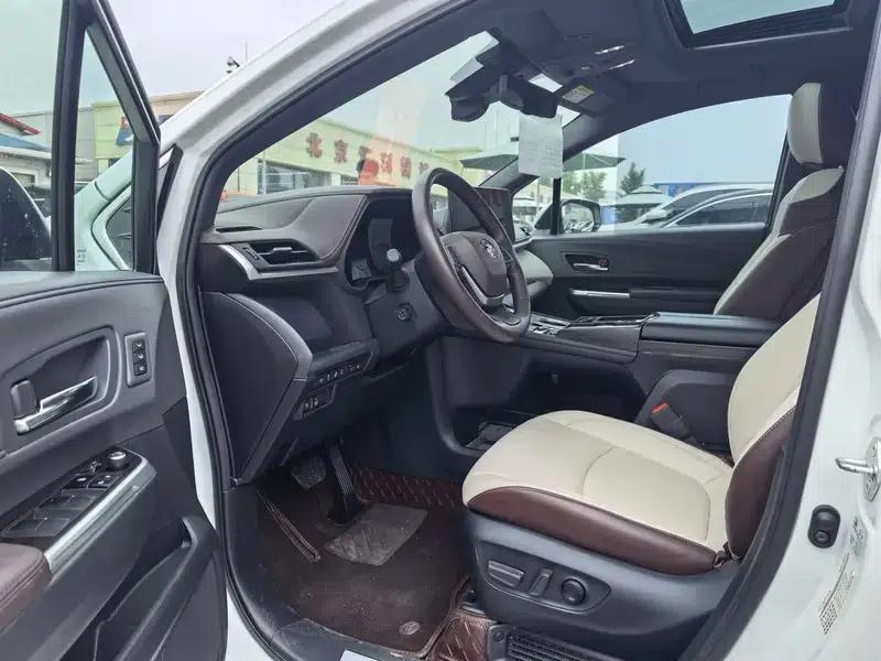 2023 Grevia Intelligent Hybrid Dual Engine 2.5L Flagship VIP — миниатюра 14