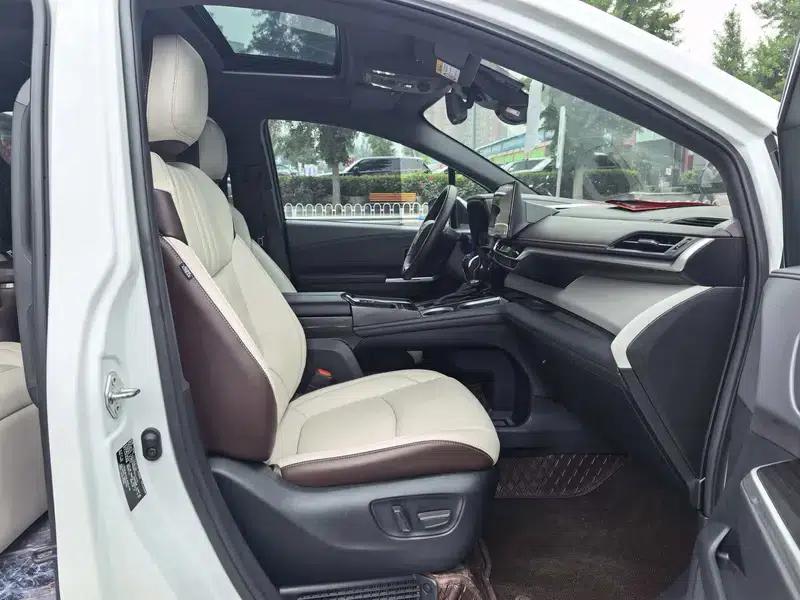 2023 Grevia Intelligent Hybrid Dual Engine 2.5L Flagship VIP — миниатюра 15