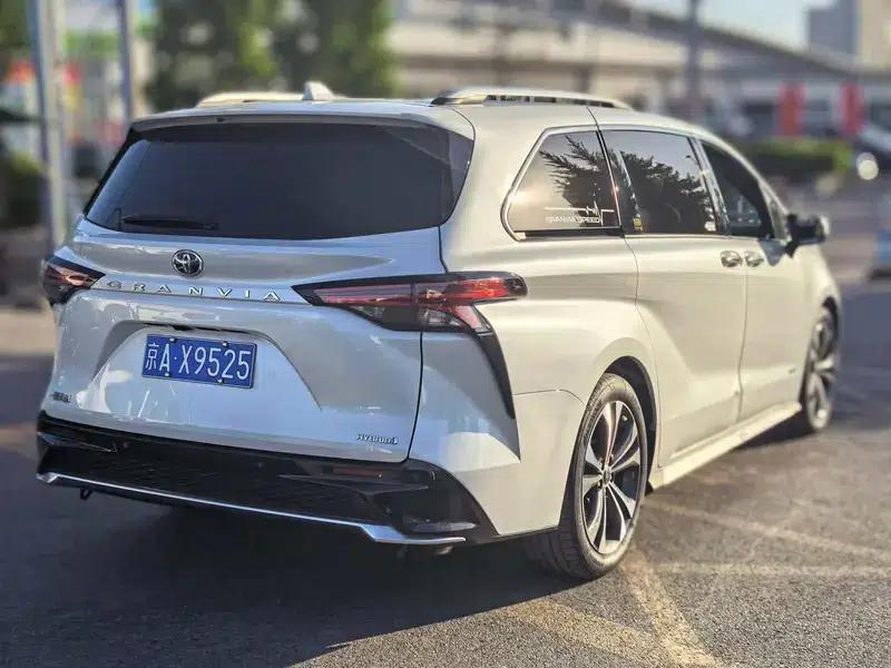 2023 Grevia Intelligent Hybrid Dual Engine 2.5L Flagship VIP — миниатюра 4