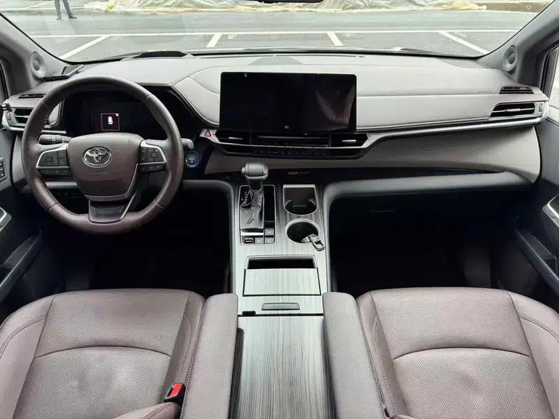 2023 Grevia Intelligent Hybrid Dual Engine 2.5L Flagship VIP — миниатюра 13
