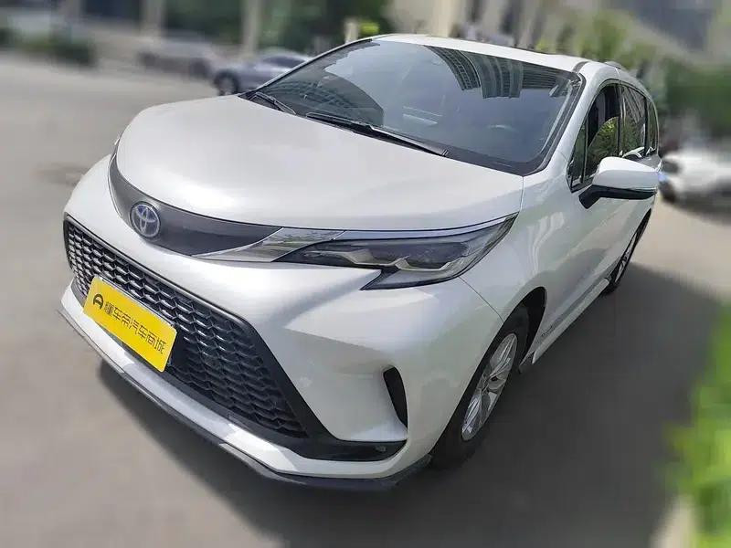 2023 Grevia Intelligent Hybrid Dual Engine 2.5L Comfort Edition — миниатюра 1
