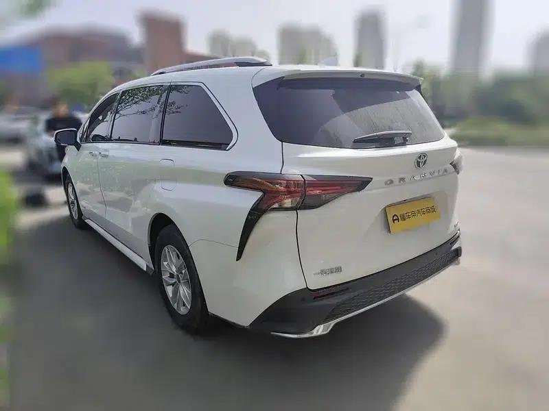 2023 Grevia Intelligent Hybrid Dual Engine 2.5L Comfort Edition — миниатюра 6