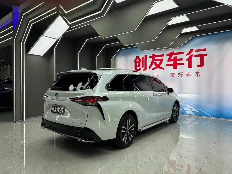 2024 Grevia Intelligent Hybrid Dual Engine 2.5L AWD Premium PLUS Edition — миниатюра 6