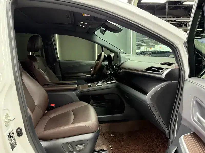 2024 Grevia Intelligent Hybrid Dual Engine 2.5L AWD Premium PLUS Edition — миниатюра 7