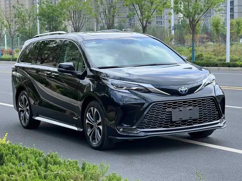 2023 Grevia Intelligent Hybrid Dual Engine 2.5L Premium PLUS — миниатюра 3