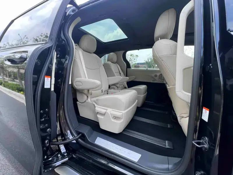 2023 Grevia Intelligent Hybrid Dual Engine 2.5L Premium PLUS — миниатюра 10