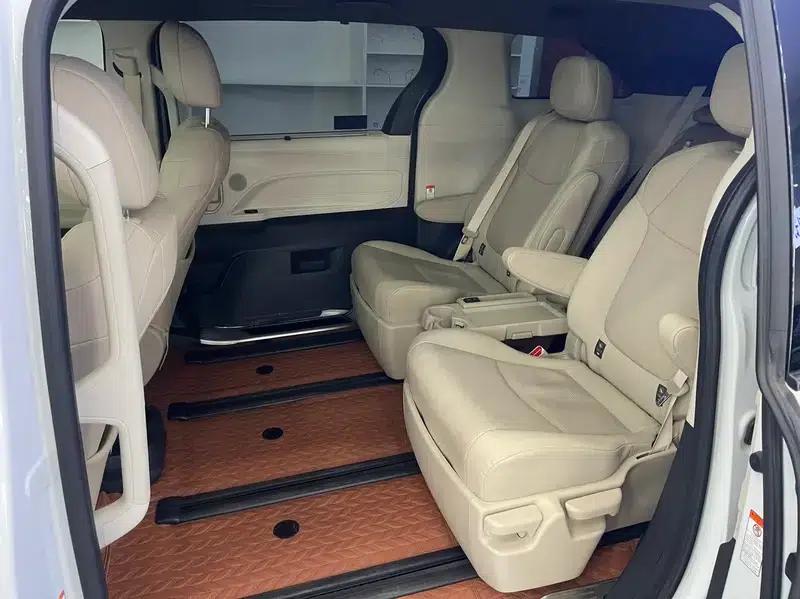 2023 Grevia Intelligent Hybrid Dual Engine 2.5L Premium PLUS — миниатюра 9