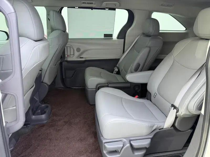2023 Grevia Intelligent Hybrid Dual Engine 2.5L Comfort Edition — миниатюра 15