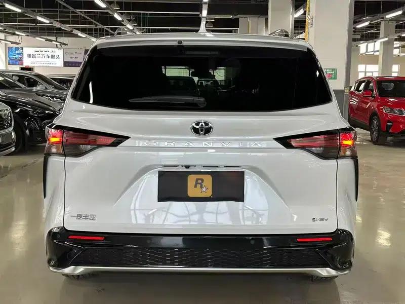 2024 Grevia Intelligent Hybrid Dual Engine 2.5L Two-Wheel Drive Luxury Edition — миниатюра 5