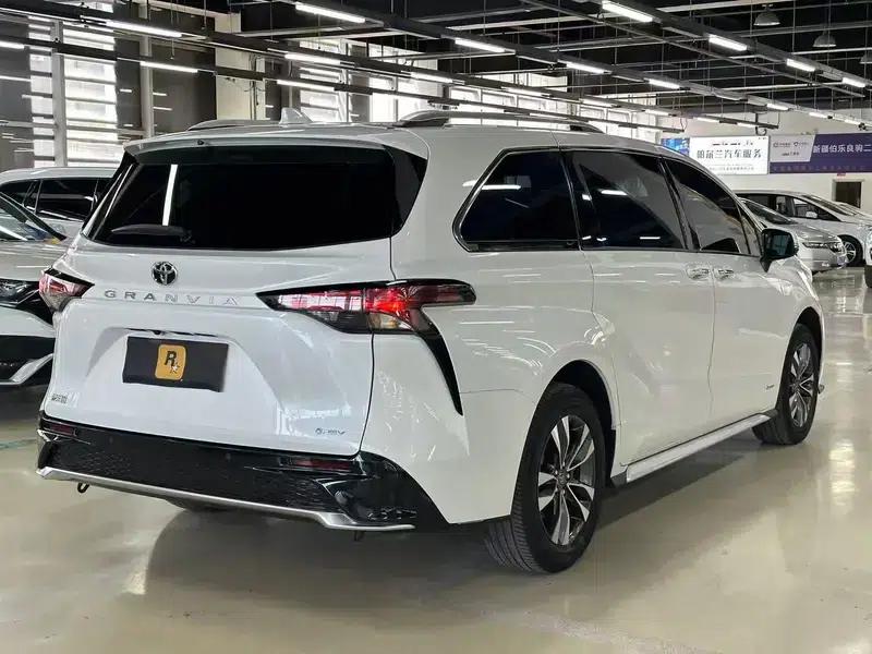 2024 Grevia Intelligent Hybrid Dual Engine 2.5L Two-Wheel Drive Luxury Edition — миниатюра 6
