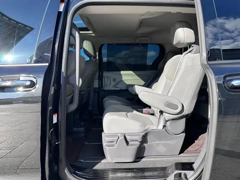2024 Grevia Intelligent Hybrid Dual Engine 2.5L Two-Wheel Drive Comfort Edition — миниатюра 19