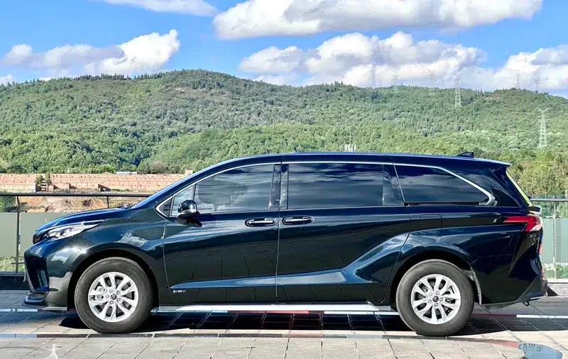 2024 Grevia Intelligent Hybrid Dual Engine 2.5L Two-Wheel Drive Comfort Edition — миниатюра 4