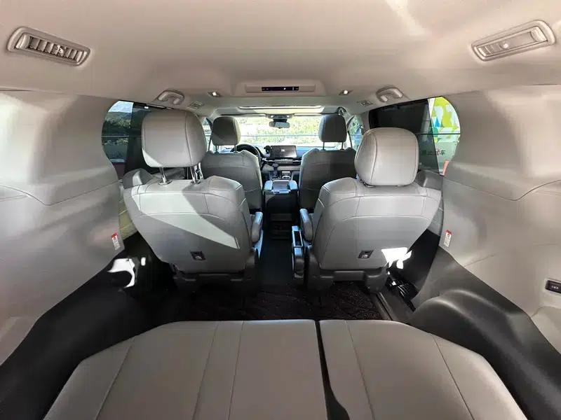 2024 Grevia Intelligent Hybrid Dual Engine 2.5L Two-Wheel Drive Comfort Edition — миниатюра 8