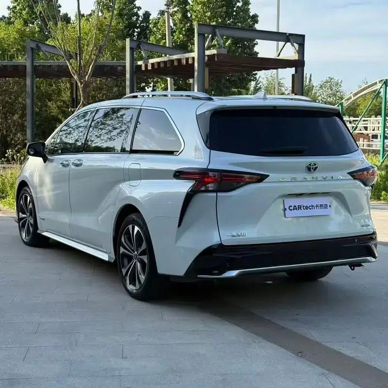 2023 Grevia Intelligent Hybrid Dual Engine 2.5L Premium PLUS — миниатюра 4