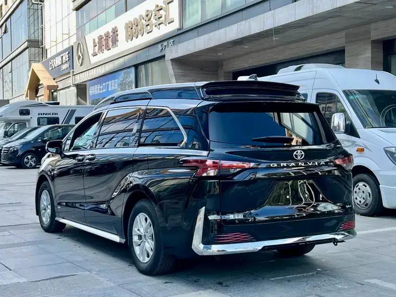 2025 Grand Viaggio 2.5L Automatic Rear-Wheel Drive 7-Seater Factory Custom Edition — миниатюра 4